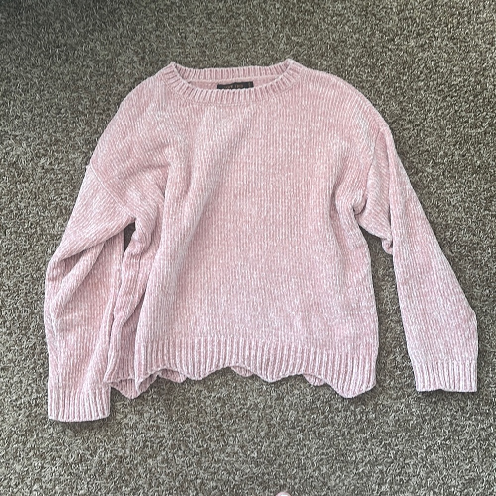 Scallop hem sweater